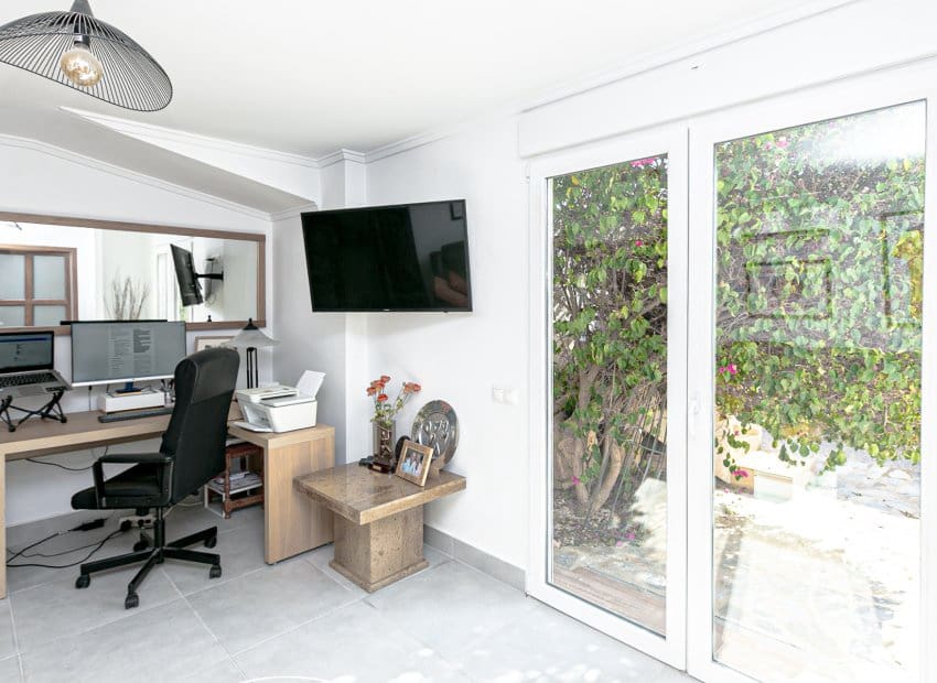 6 soverom Villa til salgs i Orihuela Costa med svømmebasseng - € 799 000 (Ref: 9745855)