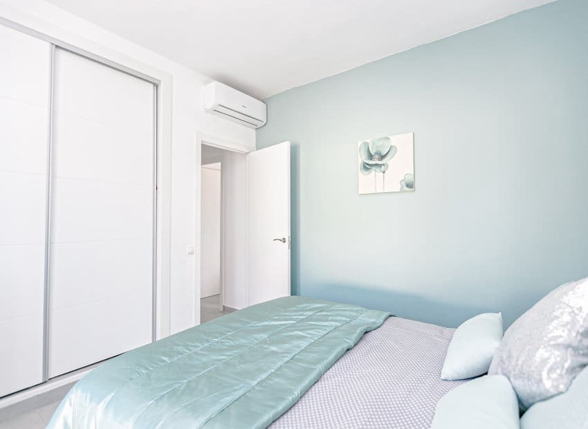 6 soverom Villa til salgs i Orihuela Costa med svømmebasseng - € 799 000 (Ref: 9745855)