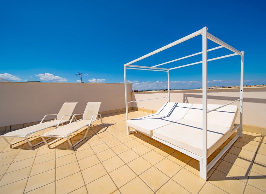 Apartamento de 3 habitaciones en Orihuela Costa en venta con piscina - 348.000 € (Ref: 9745856)