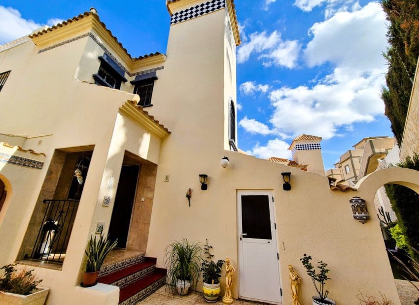 3 chambre Villa/Maison à vendre à San Miguel de Salinas - 269 900 € (Ref: 9745857)