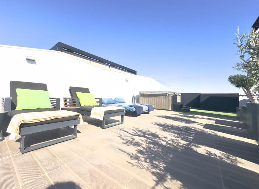 3 soveværelse Lejlighed til salg i Los Dolses med swimmingpool - € 639.000 (Ref: 9747373)