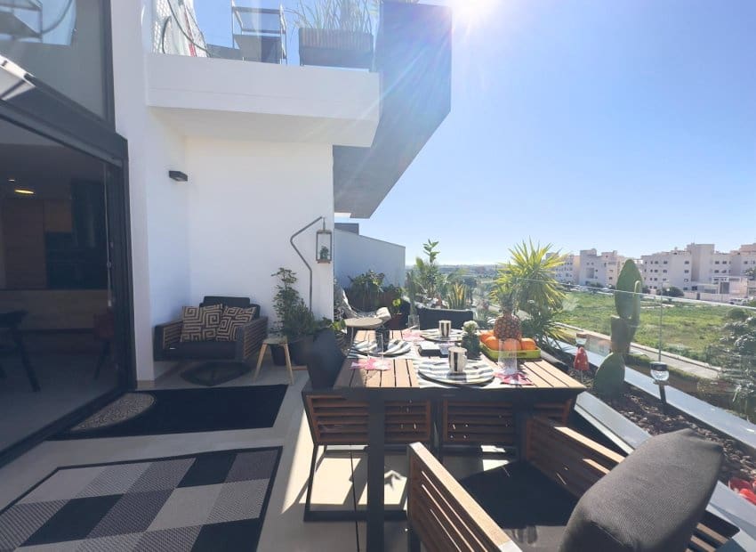 3 soveværelse Lejlighed til salg i Los Dolses med swimmingpool - € 639.000 (Ref: 9747373)