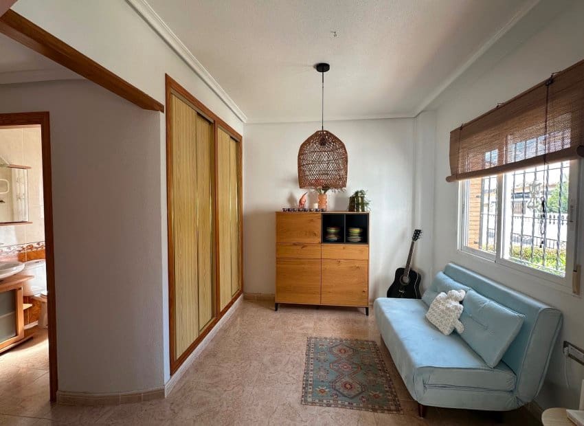 3 bedroom Villa for sale in El Raso with pool - € 220,000 (Ref: 9747374)