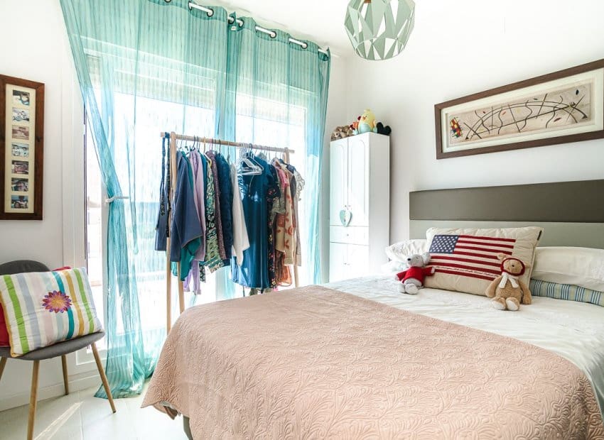 Chalet de 3 habitaciones en Pilar de la Horadada en venta - 450.000 € (Ref: 9747375)