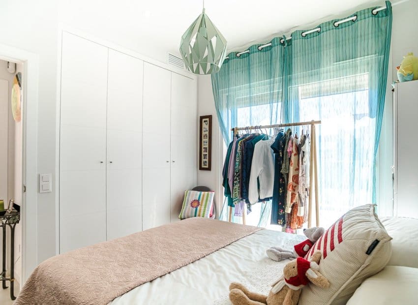 Chalet de 3 habitaciones en Pilar de la Horadada en venta - 450.000 € (Ref: 9747375)