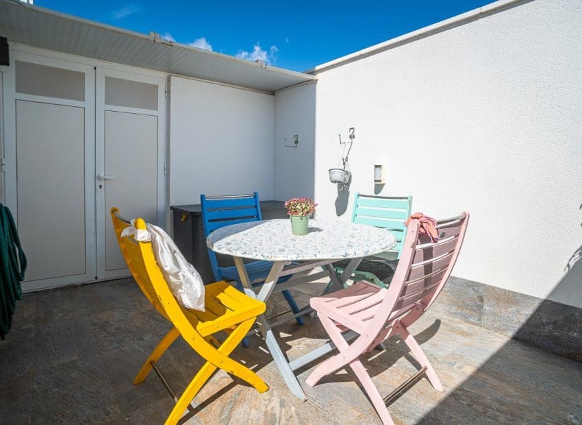 Chalet de 3 habitaciones en Pilar de la Horadada en venta - 450.000 € (Ref: 9747375)