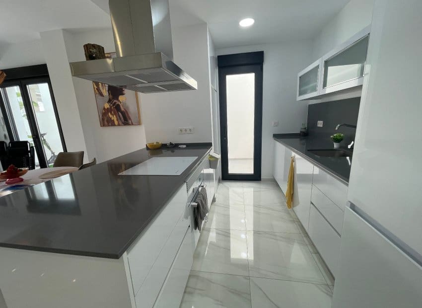 3 bedroom Villa for sale in Benijofar with pool - € 379,990 (Ref: 9747376)