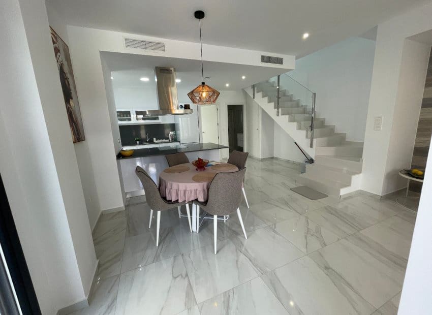 3 bedroom Villa for sale in Benijofar with pool - € 379,990 (Ref: 9747376)