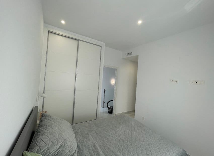 3 bedroom Villa for sale in Benijofar with pool - € 379,990 (Ref: 9747376)