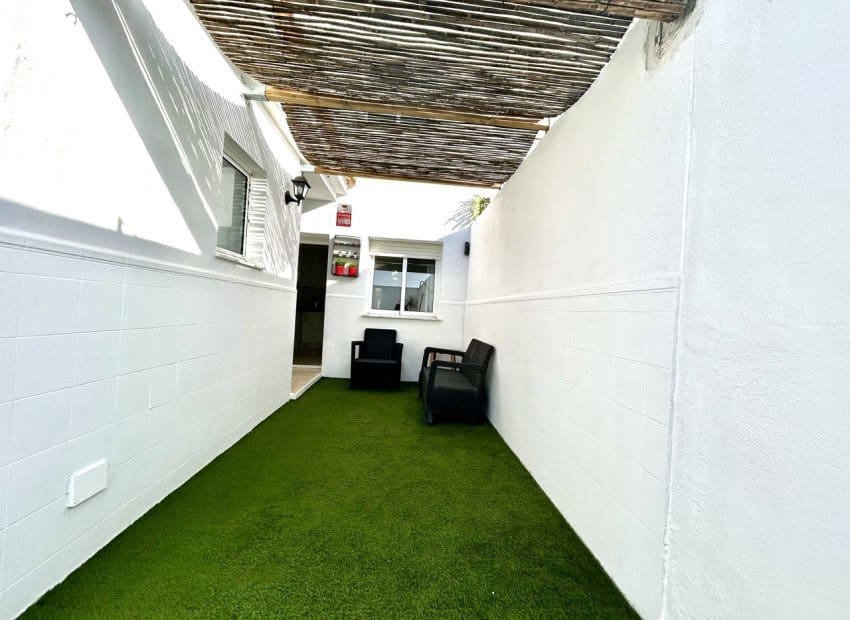 Casa de 4 habitaciones en San Javier en venta con piscina - 255.000 € (Ref: 9747377)