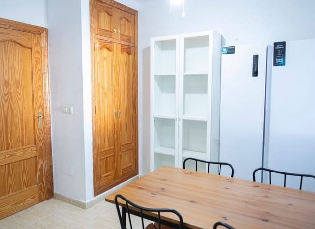 Casa de 4 habitaciones en Ciudad, San Javier en venta con piscina - 255.000 € (Ref: 9747377)