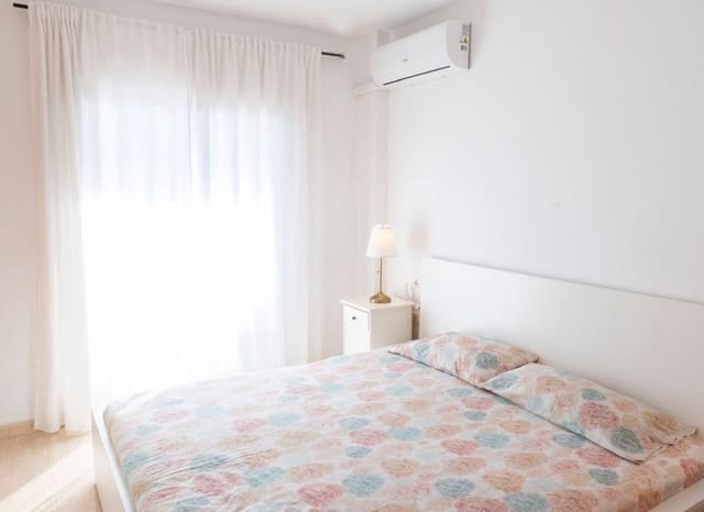 Casa de 4 habitaciones en Ciudad, San Javier en venta con piscina - 255.000 € (Ref: 9747377)