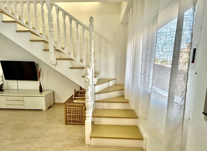 Casa de 4 habitaciones en San Javier en venta con piscina - 255.000 € (Ref: 9747377)