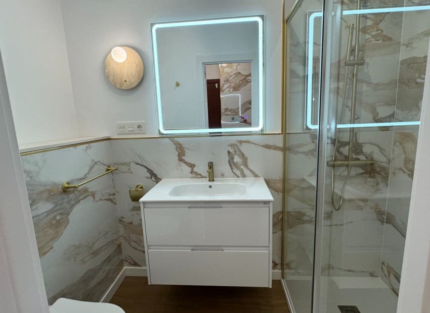 2 slaapkamer Appartement te koop in Punta Prima - € 249.000 (Ref: 9747378)