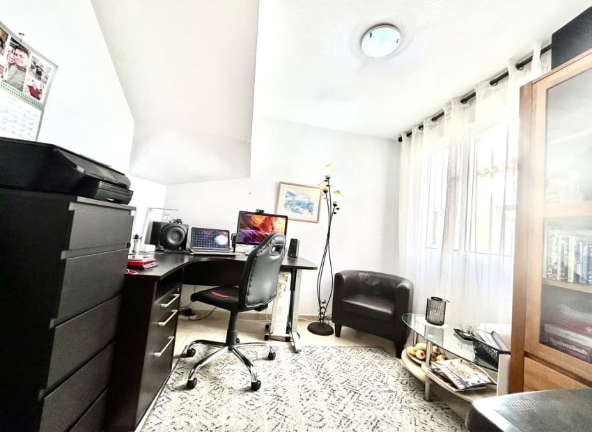 3 chambre Appartement à vendre à La Zenia avec piscine - 205 000 € (Ref: 9748247)