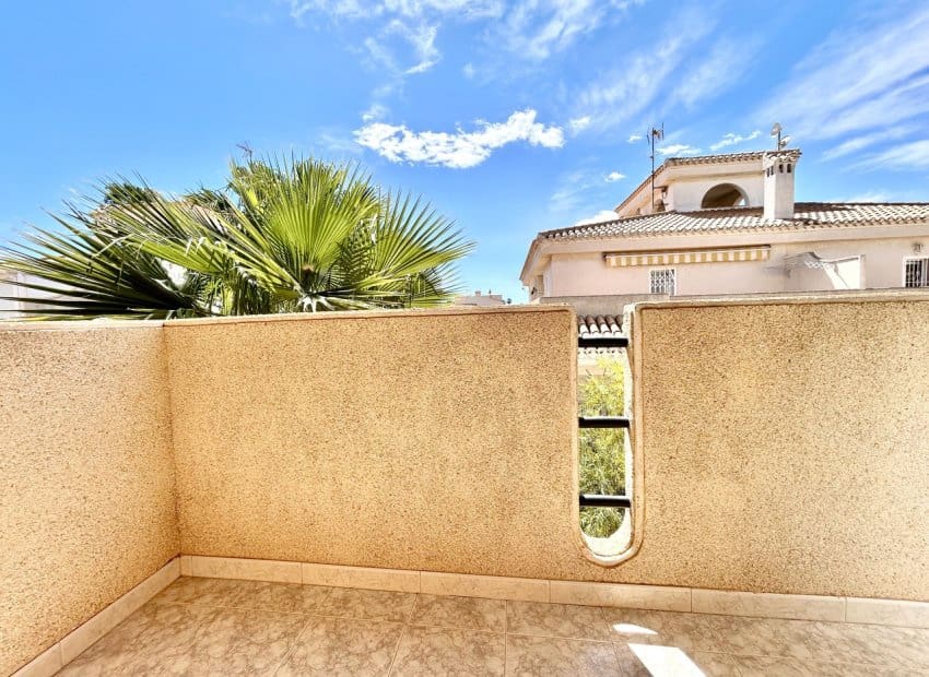 2 sypialnia Dom na sprzedaż w Playa Flamenca z basenem - 259 000 € (Ref: 9748249)