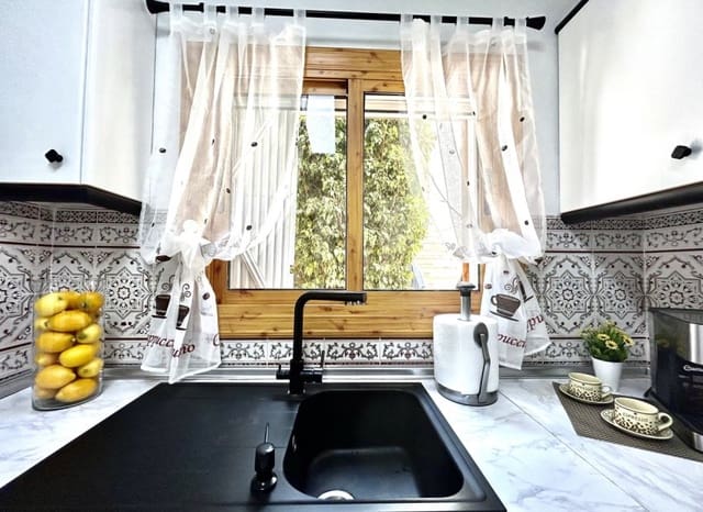 2 slaapkamer Huis te koop in Playa Flamenca, Orihuela met zwembad - € 259.000 (Ref: 9748249)