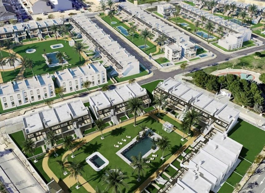 Apartamento de 3 habitaciones en Pilar de la Horadada en venta con piscina - 375.000 € (Ref: 9752561)