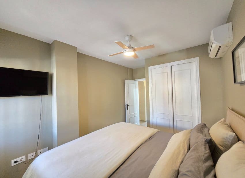 2 makuuhuone Huoneisto myytävänä paikassa Los Altos mukana uima-altaan - 215 000 € (Ref: 9755092)