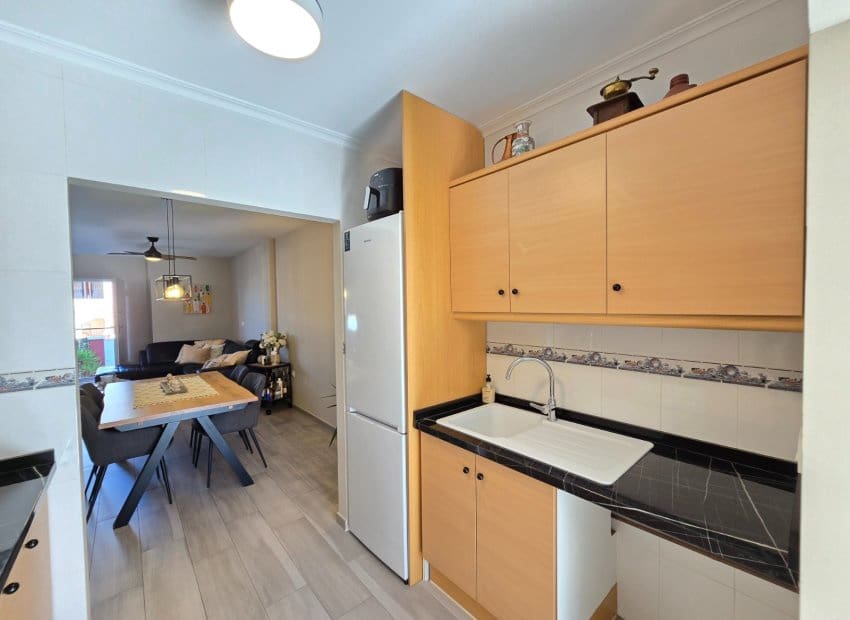 2 makuuhuone Huoneisto myytävänä paikassa Los Altos mukana uima-altaan - 215 000 € (Ref: 9755092)