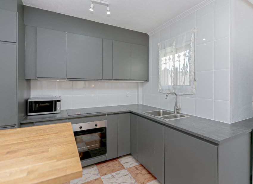 3 soveværelse Byhus til salg i Orihuela Costa med swimmingpool - € 224.500 (Ref: 9756343)