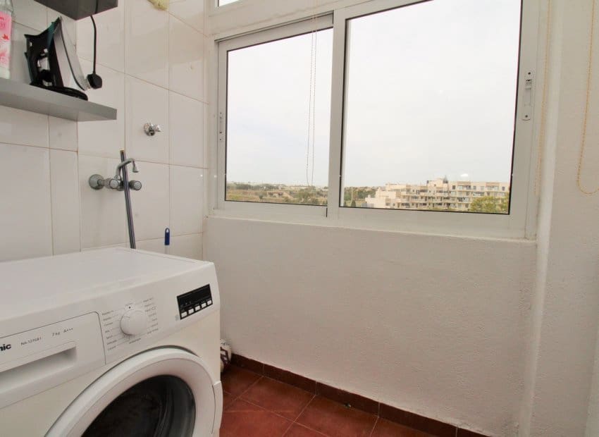 2 slaapkamer Appartement te koop in La Zenia met zwembad - € 159.000 (Ref: 9756344)