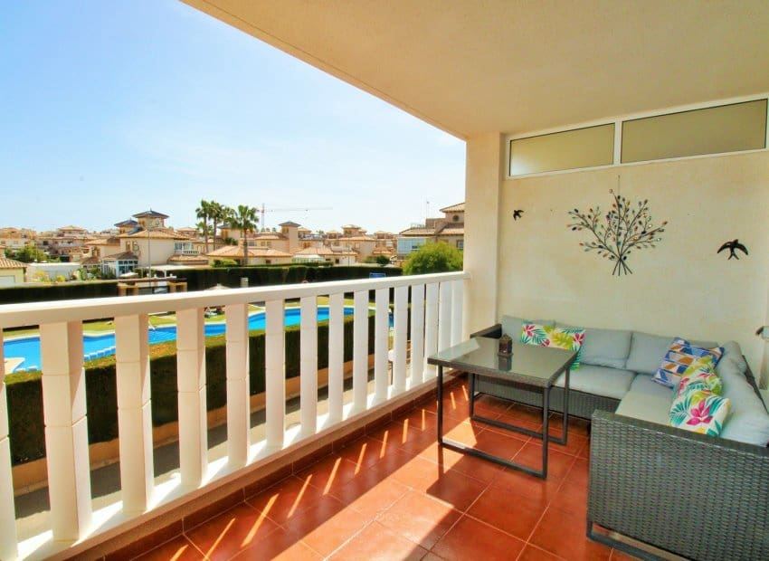 2 slaapkamer Appartement te koop in La Zenia met zwembad - € 159.000 (Ref: 9756344)