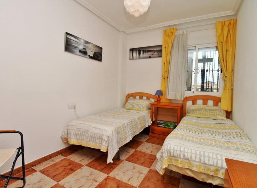 2 slaapkamer Appartement te koop in La Zenia met zwembad - € 159.000 (Ref: 9756344)