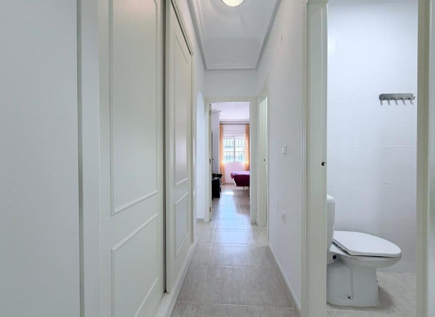 2 soveværelse Lejlighed til salg i Los Altos med swimmingpool - € 162.000 (Ref: 9756345)