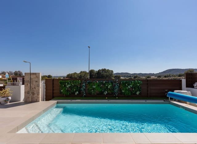 3 soveværelse Villa til salg i Vistabella, Orihuela med swimmingpool - € 419.500 (Ref: 9761589)