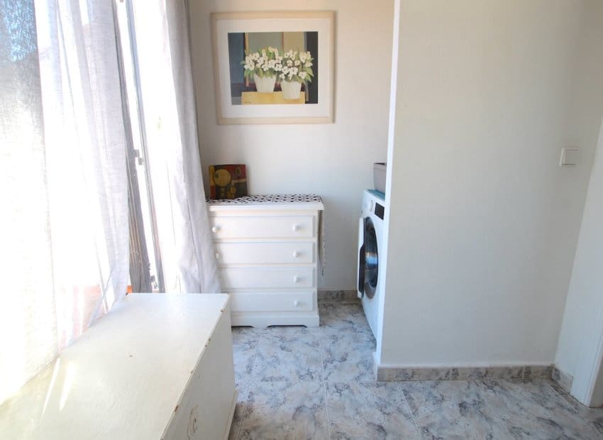 3 slaapkamer Appartement te koop in Orihuela Costa - € 185.000 (Ref: 9761590)
