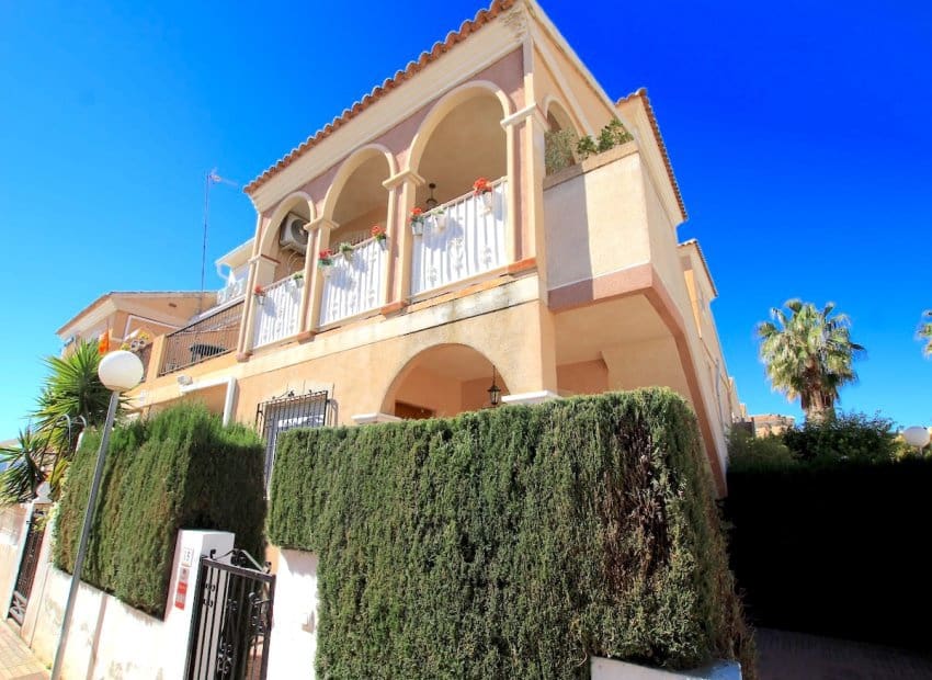 3 slaapkamer Appartement te koop in Orihuela Costa - € 185.000 (Ref: 9761590)