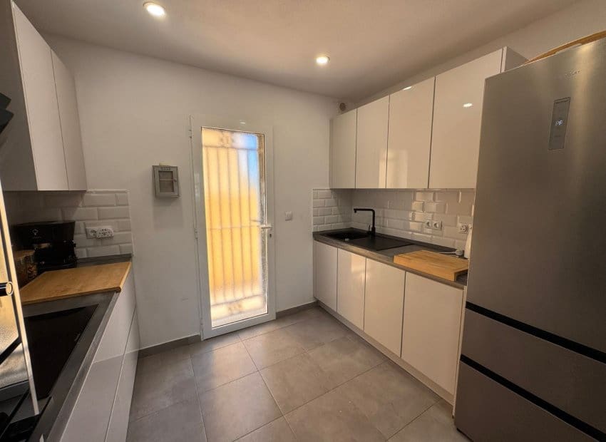 3 soveværelse Byhus til salg i Campoamor med swimmingpool - € 229.995 (Ref: 9761591)