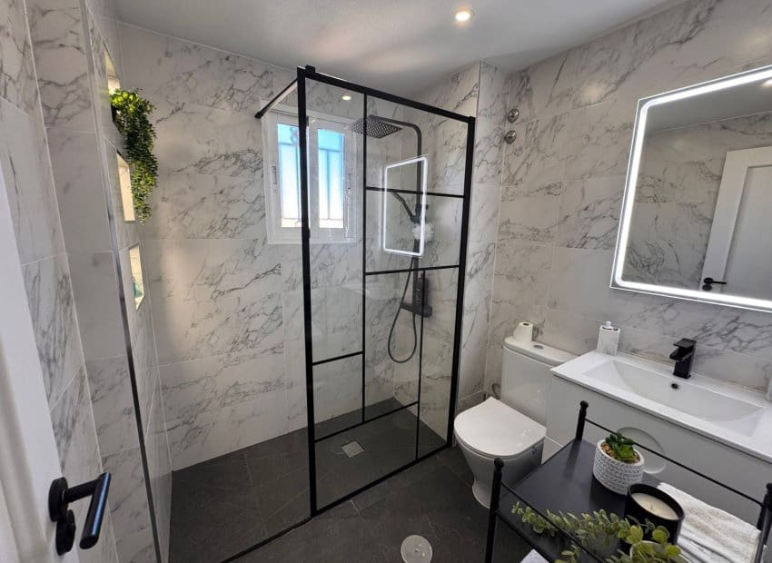 3 soveværelse Byhus til salg i Campoamor med swimmingpool - € 229.995 (Ref: 9761591)