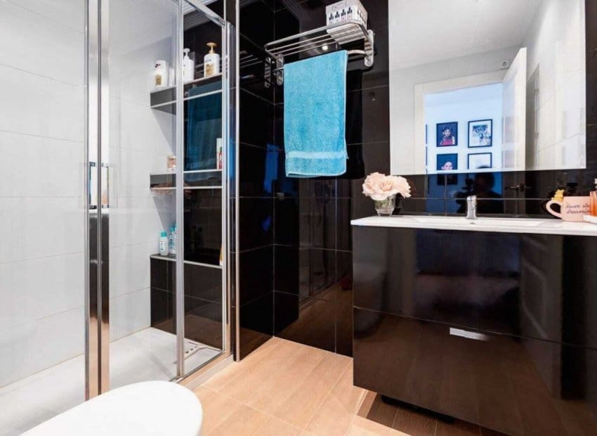 2 bedroom Apartment for sale in Campoamor with pool - € 185,000 (Ref: 9769005)