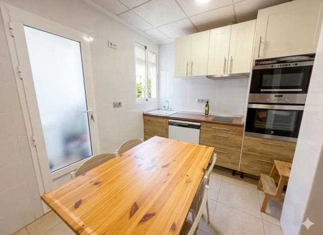 3 chambre Appartement à vendre à Antonio Machado, Torrevieja - 145 000 € (Ref: 9769007)