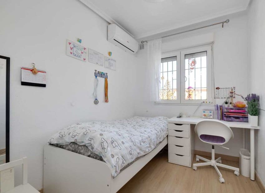 3 soverom Hus til salgs i Aguas Nuevas med svømmebasseng - € 249 900 (Ref: 9769011)