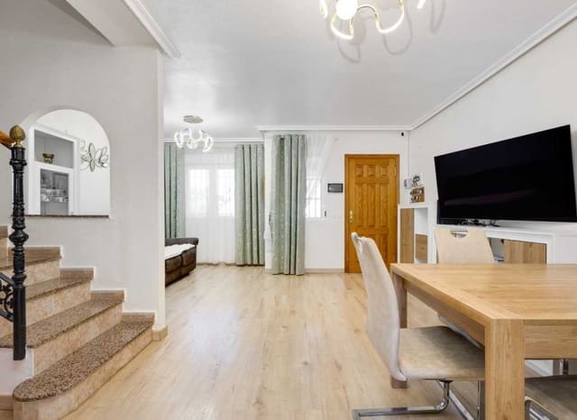 3 camera da letto Casa in vendita in Aguas Nuevas, Torrevieja con piscina - 249.900 € (Rif: 9769011)