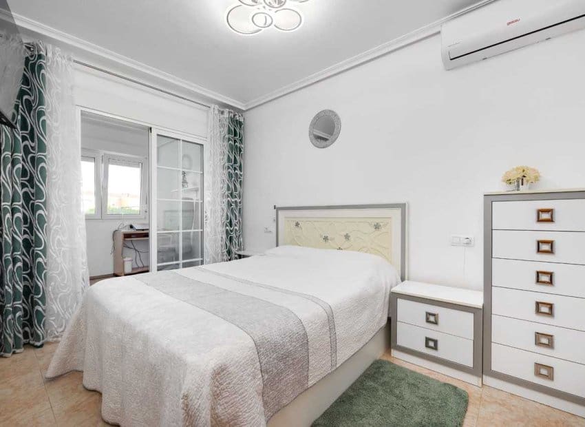 3 soverom Hus til salgs i Aguas Nuevas med svømmebasseng - € 249 900 (Ref: 9769011)