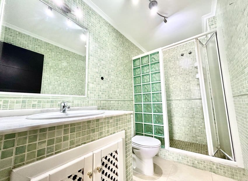 2 slaapkamer Appartement te koop in Villamartin met zwembad - € 190.000 (Ref: 9769012)