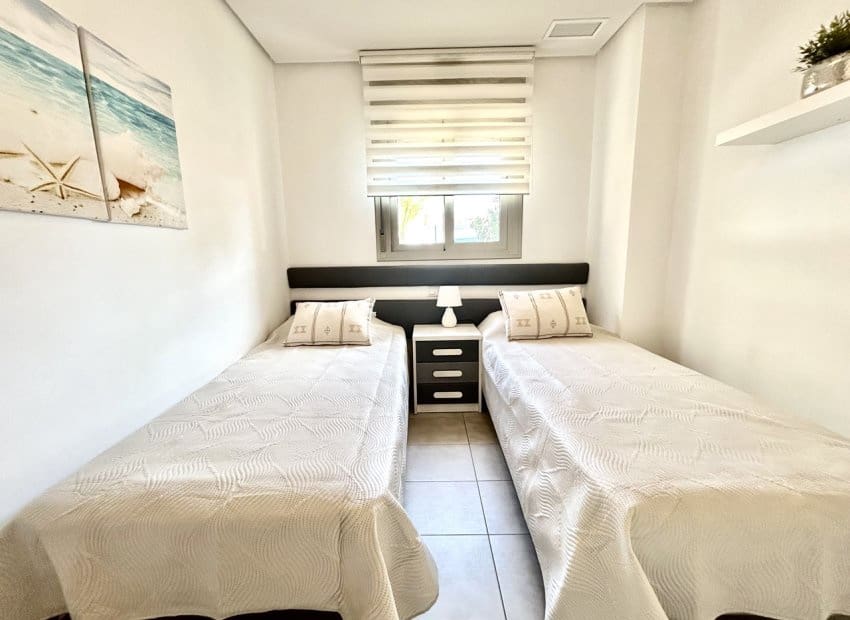 2 sypialnia Apartament na sprzedaż w Los Dolses z basenem - 220 000 € (Ref: 9769013)