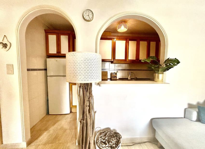 2 quarto Apartamento para venda em Torrevieja com piscina - 133 900 € (Ref: 9769015)