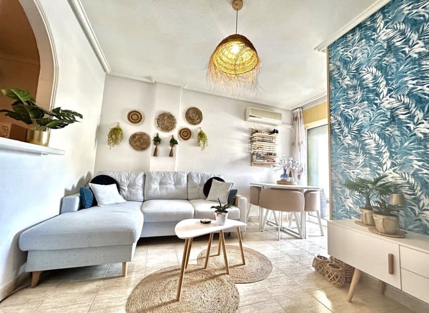 2 quarto Apartamento para venda em Torrevieja com piscina - 133 900 € (Ref: 9769015)