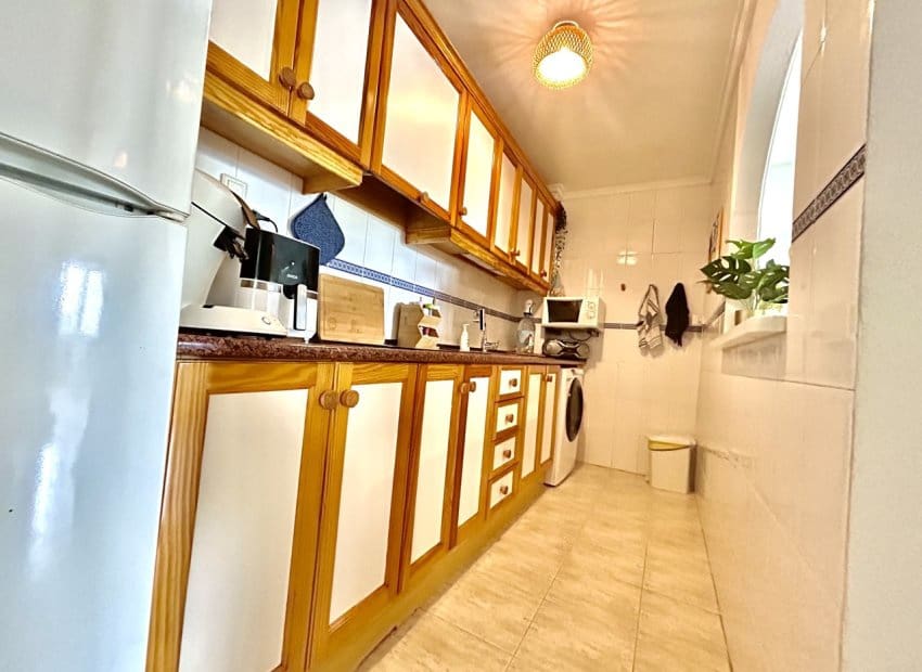 2 quarto Apartamento para venda em Torrevieja com piscina - 133 900 € (Ref: 9769015)