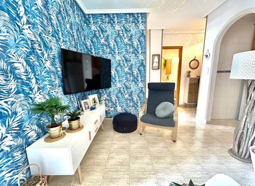 2 quarto Apartamento para venda em Torrevieja com piscina - 133 900 € (Ref: 9769015)