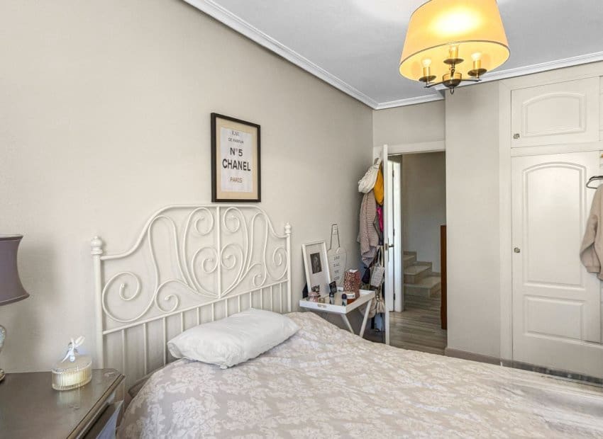 2 soveværelse Byhus til salg i La Florida med swimmingpool - € 179.900 (Ref: 9769016)