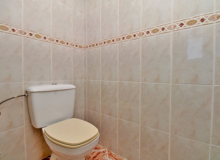 Chalet de 3 habitaciones en Orihuela Costa en venta con piscina - 499.000 € (Ref: 9769017)