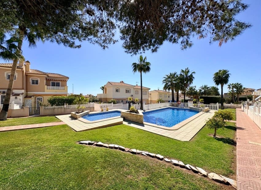 2 camera da letto Appartamento in vendita in Dona Pepa con piscina - 185.000 € (Rif: 9769022)