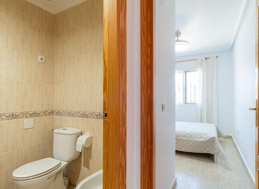 2 Zimmer Apartment zu verkaufen in Orihuela Costa mit Pool - 169.000 € (Ref: 9769023)