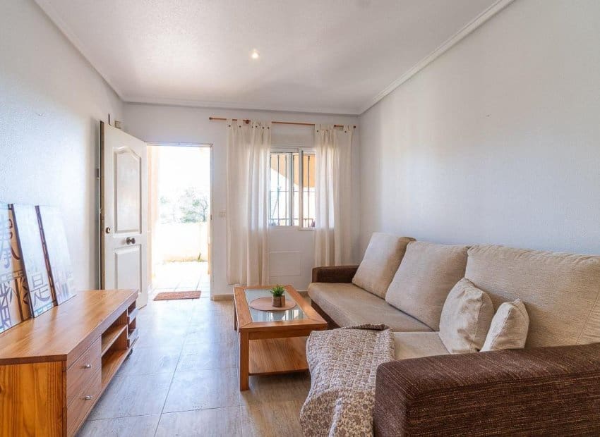 2 Zimmer Apartment zu verkaufen in Orihuela Costa mit Pool - 169.000 € (Ref: 9769023)